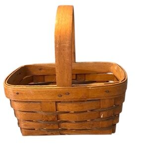 Vintage 1990 Longaberger Small Chore Basket from the Heartland Series; Barn Logo